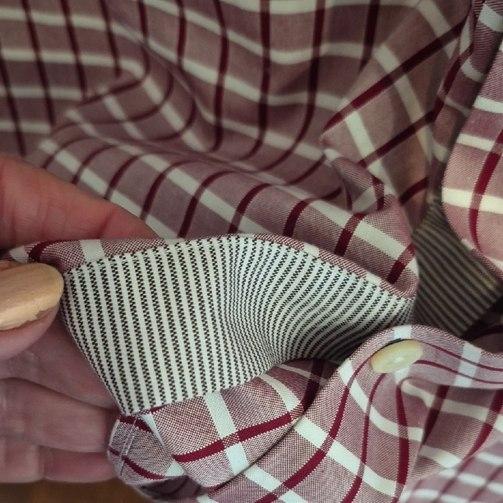 Banana Republic Red and White Cotton No Iron Slim Fit Checkered Shirt
